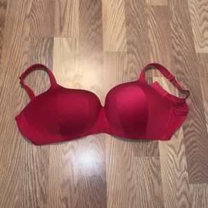 Cacique t-shirt bra underwire free